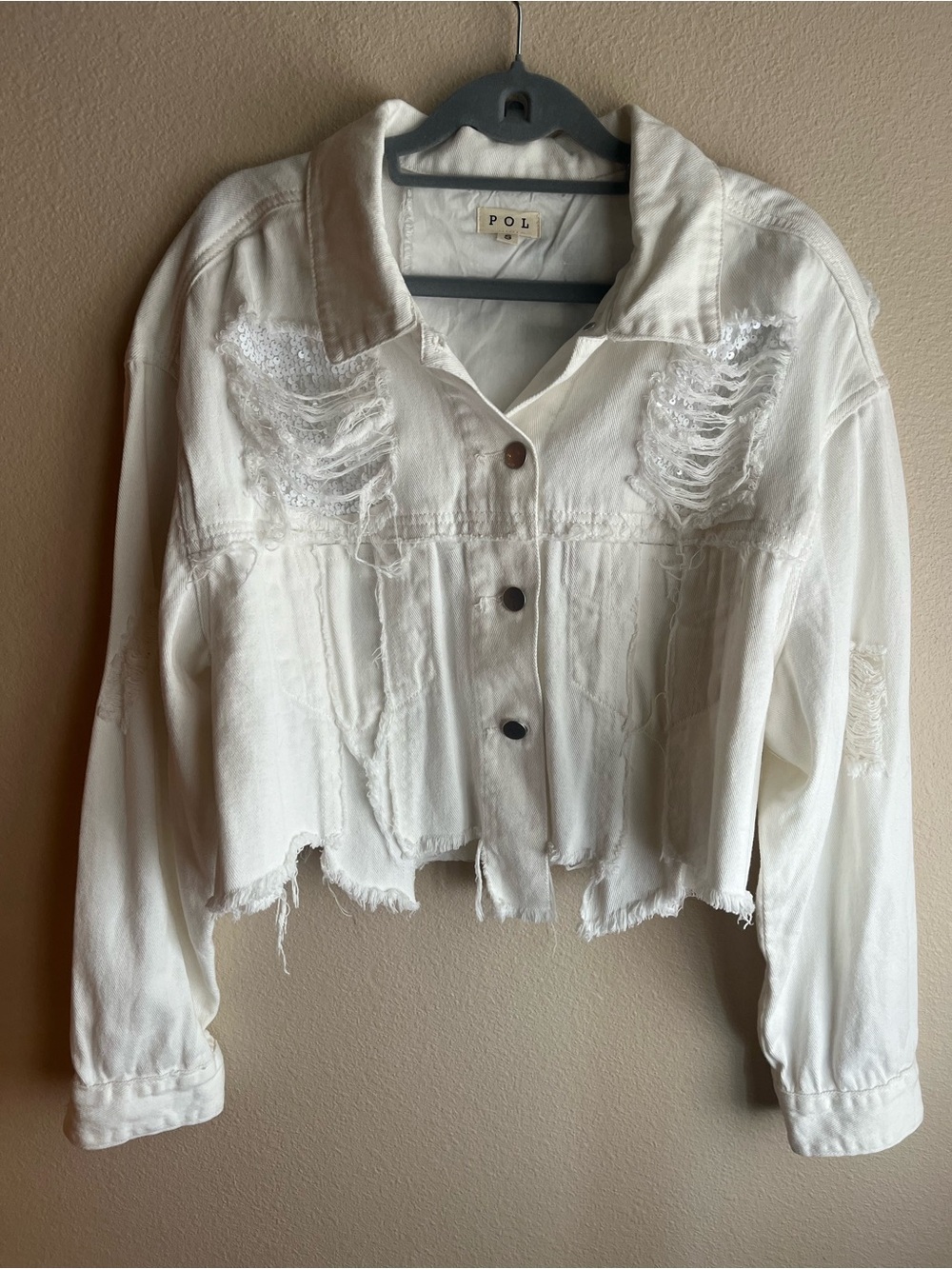 POL White Distressed Cropped Denim Jacket